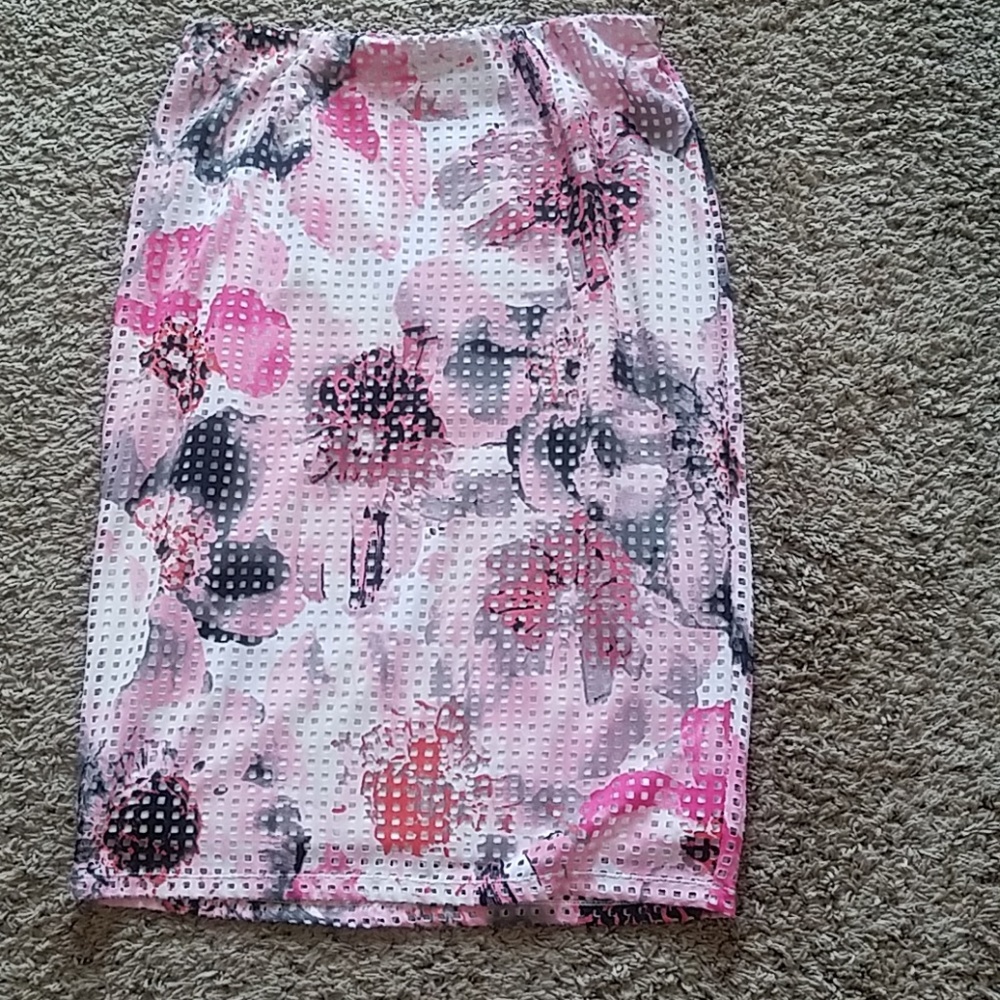 Pencil skirt
